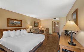 Best Western Plus Kelly Inn & Suites